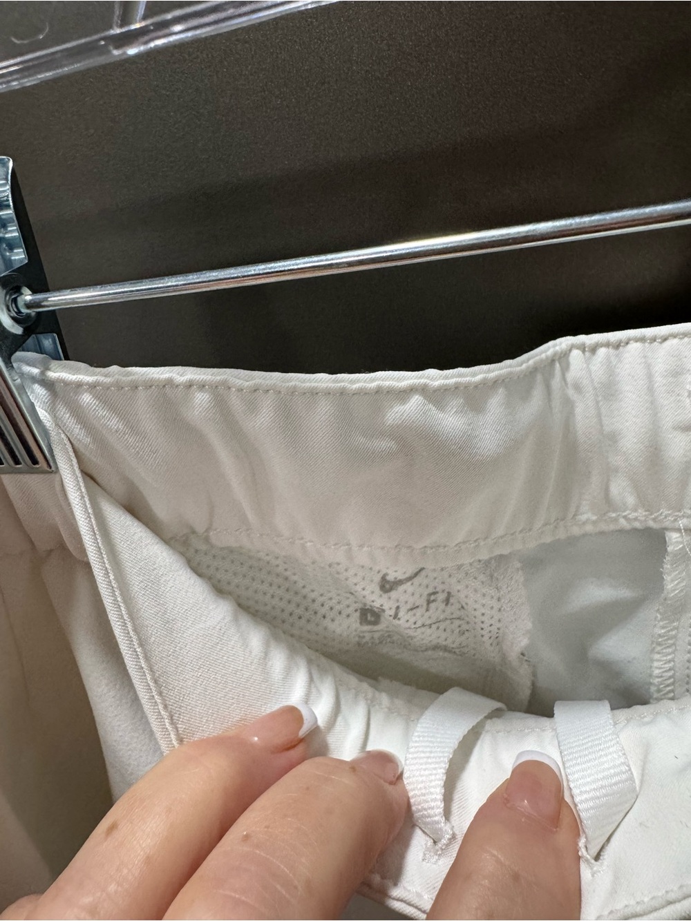 Nike Women’s White Joggers with Elastic Waist